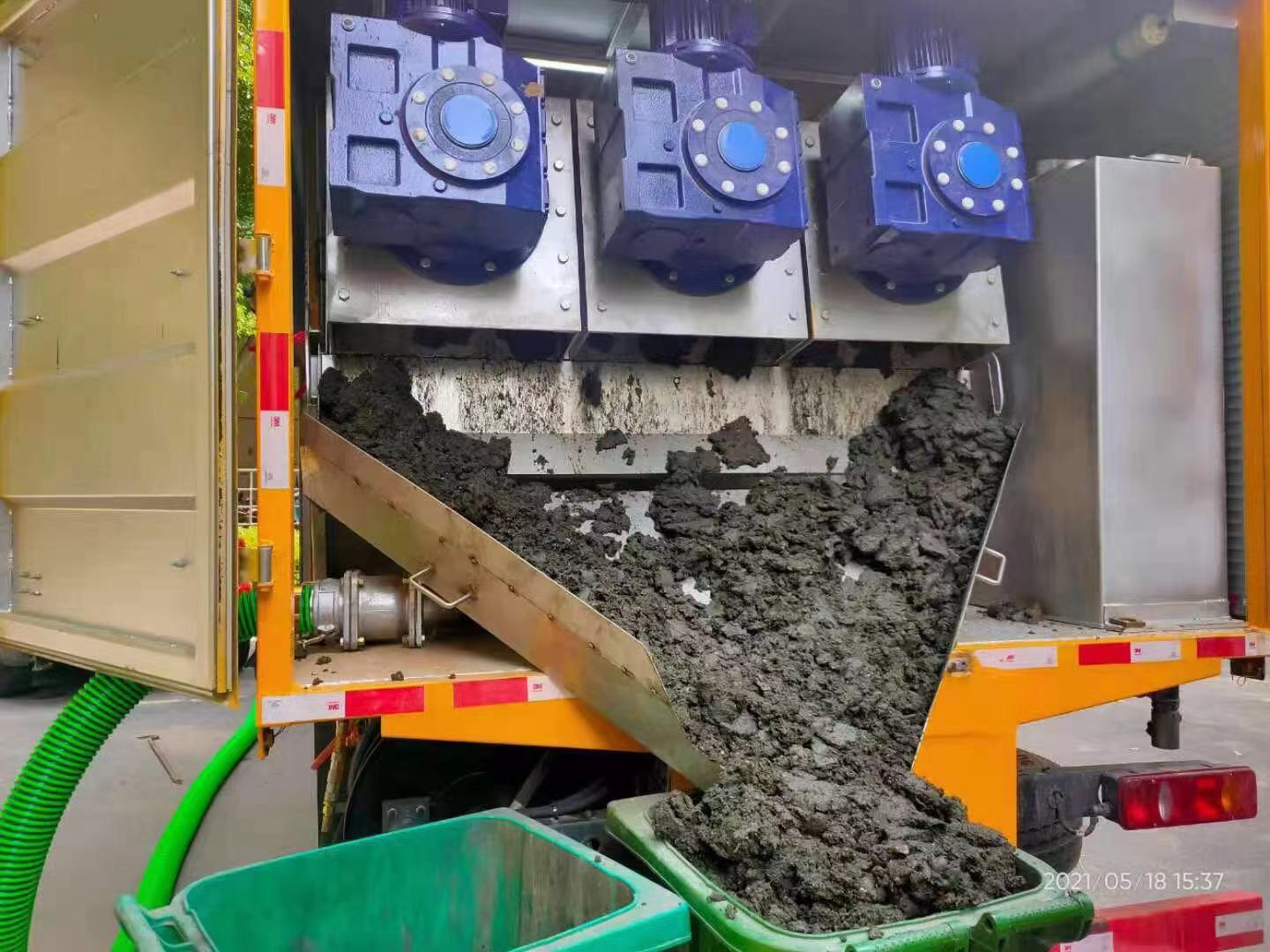 万荣化粪池清掏城市维护站-泥浆净化干湿分离处理